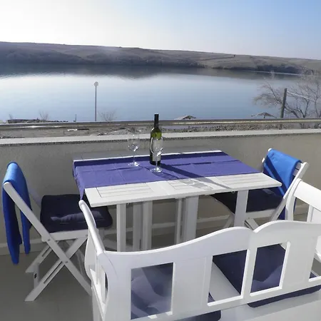 Διαμέρισμα Perla