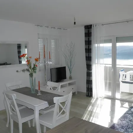 Διαμέρισμα Perla *