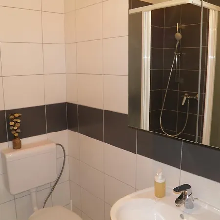 Perla Apartament *