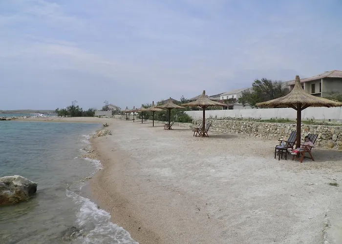 アパート Perla Dinjiška